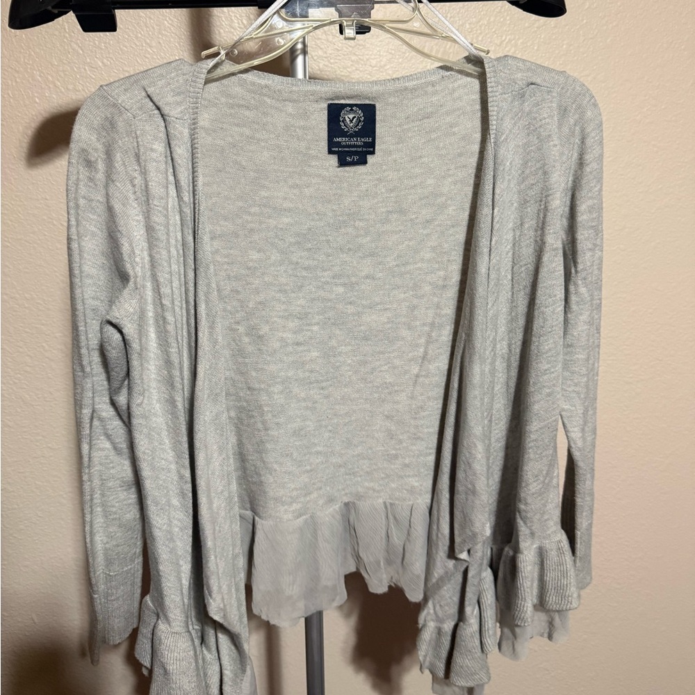 American Eagle Outfitters Light Gray‎ Ruffled Cardigan